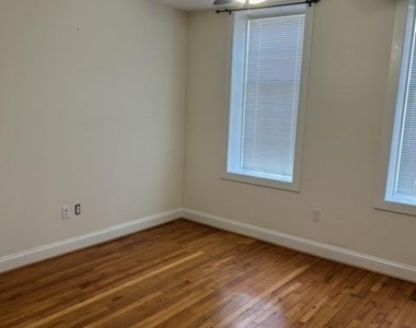 302 N Cameron Street - Photo Thumbnail 11