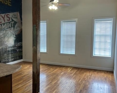 302 N Cameron Street - Photo Thumbnail 1