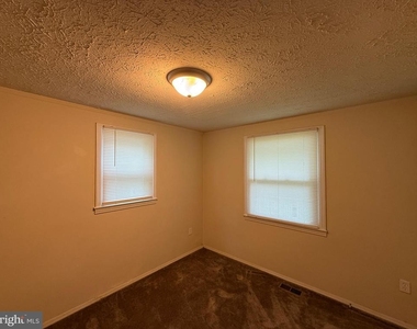 322 7th Street - Photo Thumbnail 25