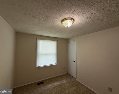 322 7th Street - Photo Thumbnail 20