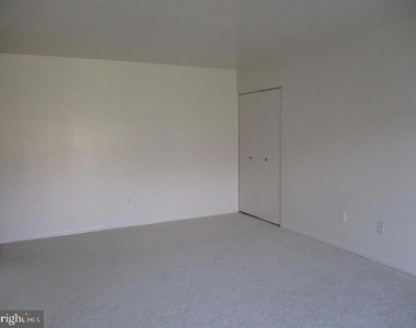 7599 Gales Court - Photo Thumbnail 3