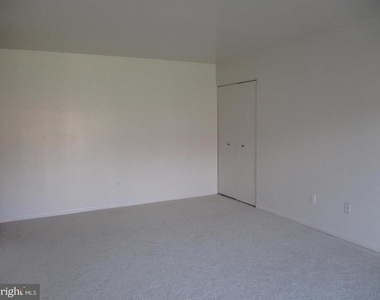 7599 Gales Court - Photo Thumbnail 4