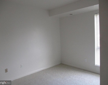 7599 Gales Court - Photo Thumbnail 9