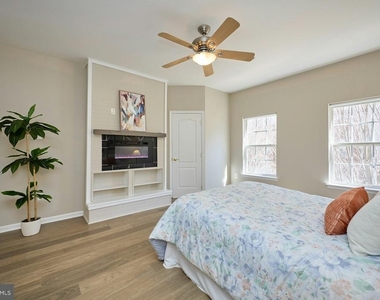 7166 Little Thames Drive - Photo Thumbnail 17