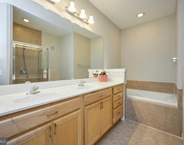 7166 Little Thames Drive - Photo Thumbnail 20