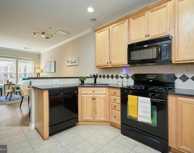 7166 Little Thames Drive - Photo Thumbnail 10