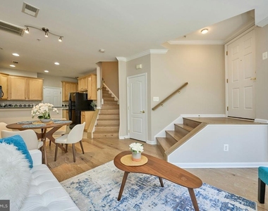 7166 Little Thames Drive - Photo Thumbnail 8