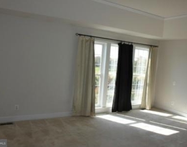 9549 Mountwood Drive - Photo Thumbnail 7