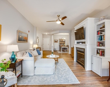 500 Belmont Bay Drive - Photo Thumbnail 15
