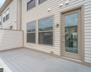 23503 Adagio Terrace - Photo Thumbnail 11