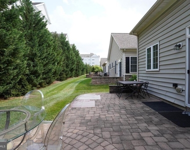 20779 Crescent Pointe Place - Photo Thumbnail 34