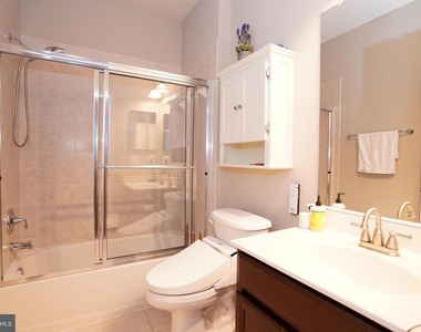 20779 Crescent Pointe Place - Photo Thumbnail 7