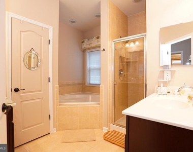 20779 Crescent Pointe Place - Photo Thumbnail 19