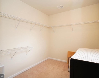 20779 Crescent Pointe Place - Photo Thumbnail 31