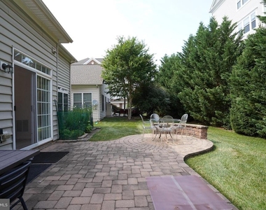 20779 Crescent Pointe Place - Photo Thumbnail 33