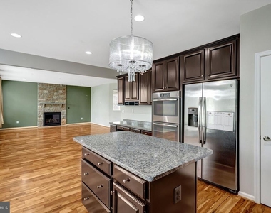 21236 Lady Fern Place - Photo Thumbnail 6