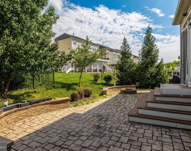21236 Lady Fern Place - Photo Thumbnail 33