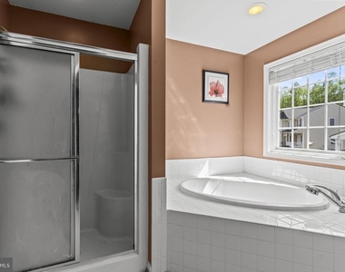9533 Barbaras Way - Photo Thumbnail 33