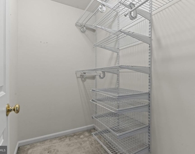 9533 Barbaras Way - Photo Thumbnail 30