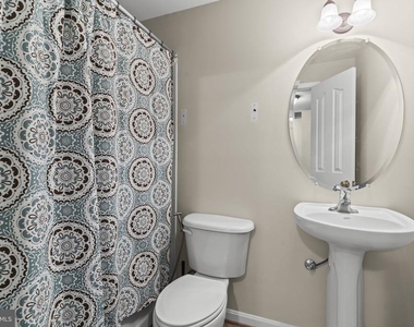 9533 Barbaras Way - Photo Thumbnail 20