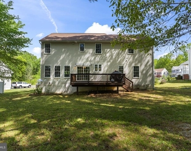 9533 Barbaras Way - Photo Thumbnail 39