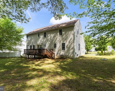 9533 Barbaras Way - Photo Thumbnail 38