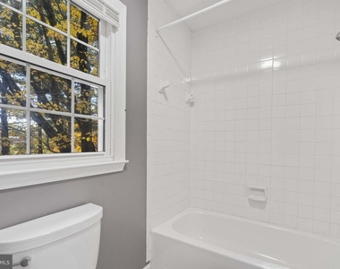 2621 John Milton Drive - Photo Thumbnail 24