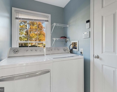 2621 John Milton Drive - Photo Thumbnail 33