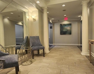 5563 Seminary Road - Photo Thumbnail 9