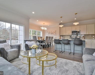 8276 Safarian Way - Photo Thumbnail 1