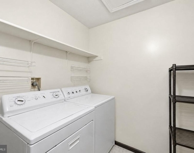 10118 Oakton Terrace Road - Photo Thumbnail 21