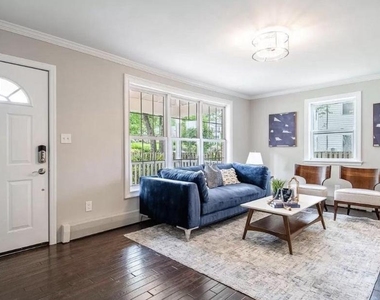 3111 Graydon Street - Photo Thumbnail 1