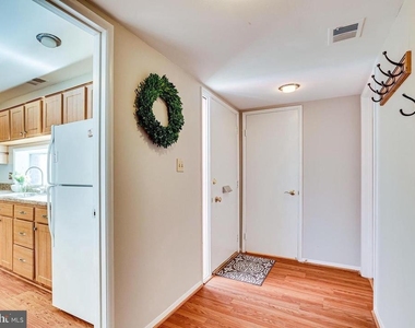 11503 Links Drive - Photo Thumbnail 1