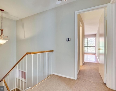11503 Links Drive - Photo Thumbnail 7