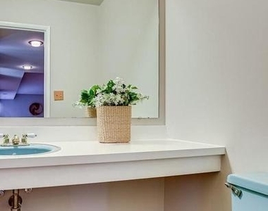 11503 Links Drive - Photo Thumbnail 12