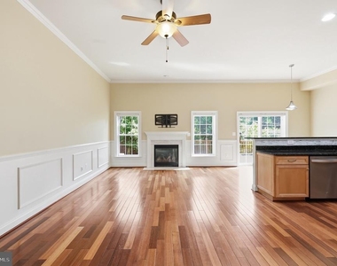 6403 Velliety Lane - Photo Thumbnail 15