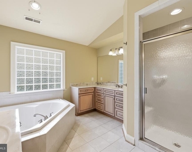 6403 Velliety Lane - Photo Thumbnail 40