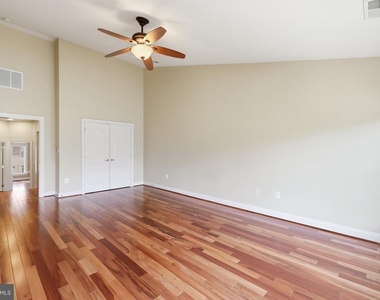 6403 Velliety Lane - Photo Thumbnail 34