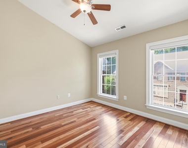 6403 Velliety Lane - Photo Thumbnail 45