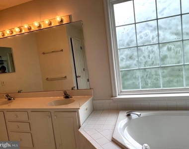 12579 Scenic Ridge Trail - Photo Thumbnail 11
