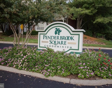 12152 Penderview Terrace - Photo Thumbnail 15