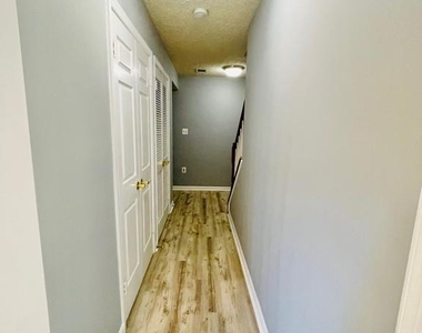 2003 Gallows Tree Court - Photo Thumbnail 20