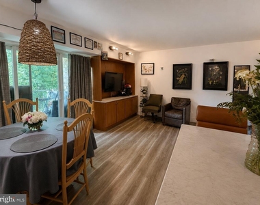 11659 Stoneview Square - Photo Thumbnail 4