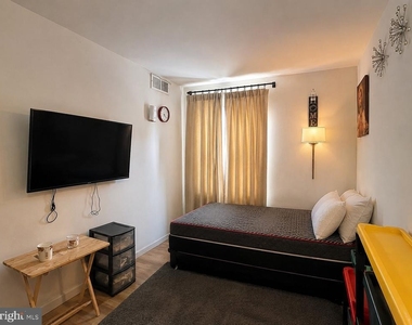 11659 Stoneview Square - Photo Thumbnail 7