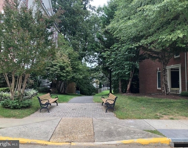 4497 Monmouth Street - Photo Thumbnail 16