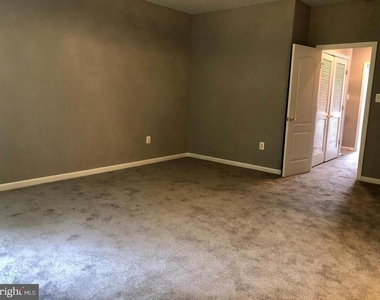 4497 Monmouth Street - Photo Thumbnail 8
