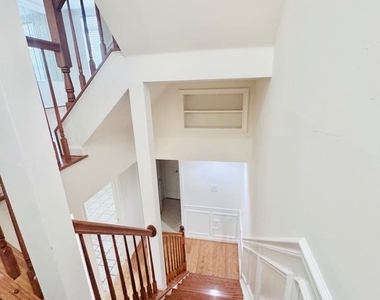 5944 Raina Drive - Photo Thumbnail 4