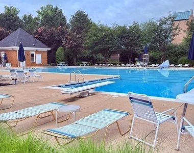 5944 Raina Drive - Photo Thumbnail 15