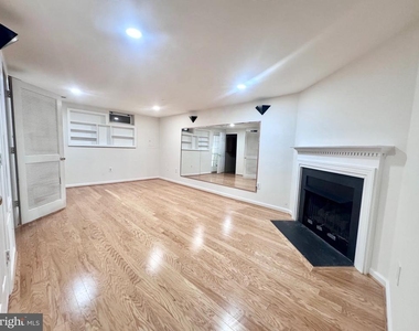 5944 Raina Drive - Photo Thumbnail 7