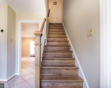6226 Hardy Drive - Photo Thumbnail 1